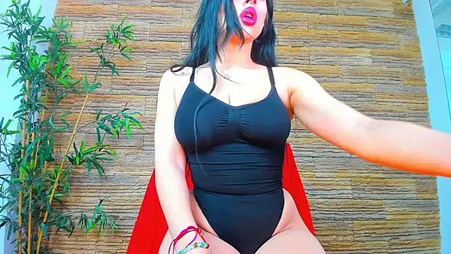 Snapshot of Cupcake_Izzy chatting on March 3, 5:35 am Cupcake Izzy online show from March 3, 5:35 am