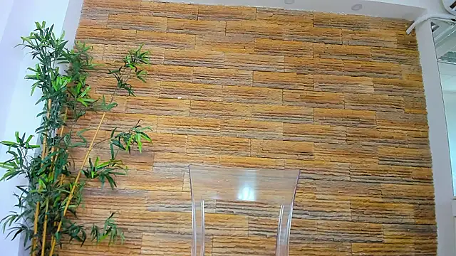 Snapshot of Cupcake_Izzy chatting on March 8, 5:44 am Cupcake Izzy online show from March 8, 5:44 am