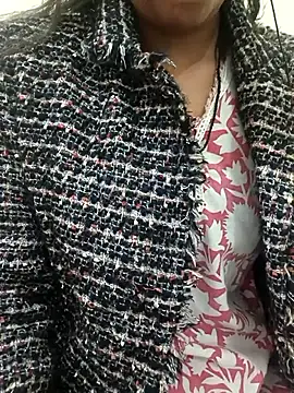 Alia-00 online show from December 15, 4:06 am