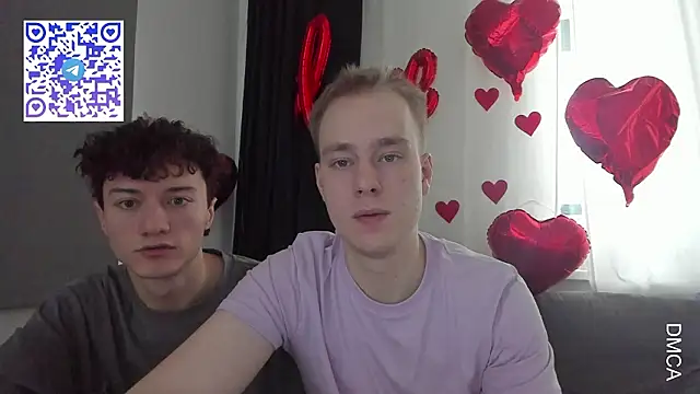 Snapshot of Kevin_Young_Cat chatting on February 19, 11:39 am Kevin Young Cat online show from February 19, 11:39 am