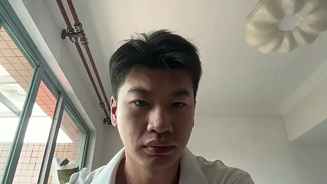 Snapshot of heywilliam chatting on October 21, 1:28 am heywilliam online show from October 21, 1:28 am