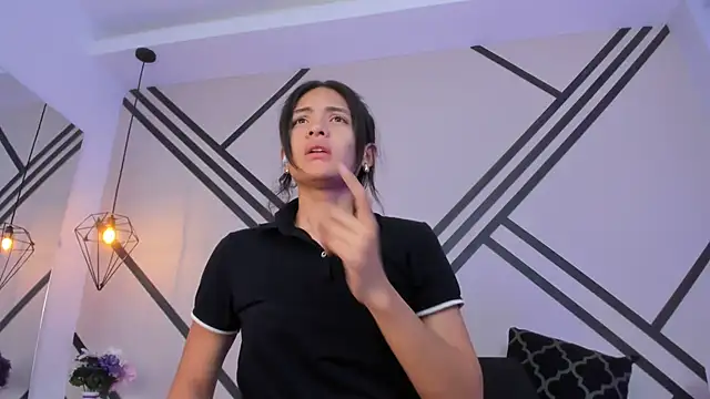 MadissonScotts online show from October 6, 11:40 am