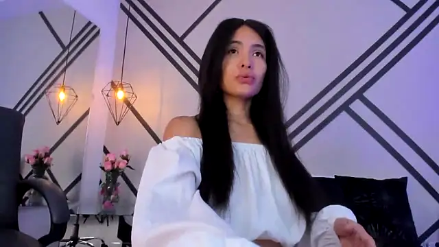 MadissonScotts online show from October 22, 11:54 am