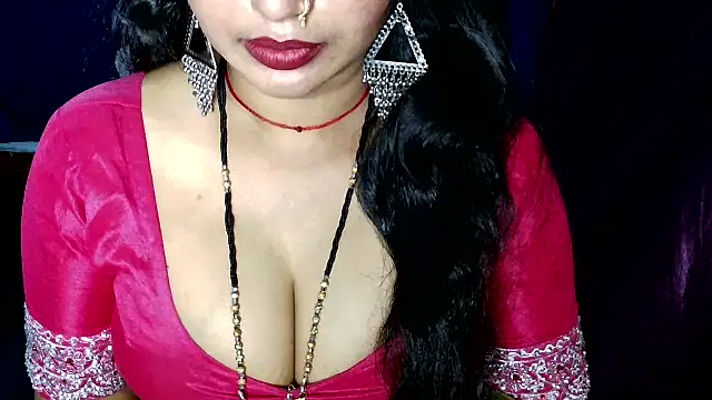 QUEEN SAKHI- online show from June 13, 8:01 am