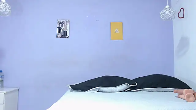 penelope gucci1 online show from October 30, 12:17 pm