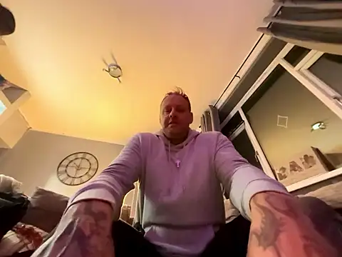 Snapshot of backdoorgalore4you chatting on January 14, 10:03 pm backdoorgalore4you online show from January 14, 10:03 pm