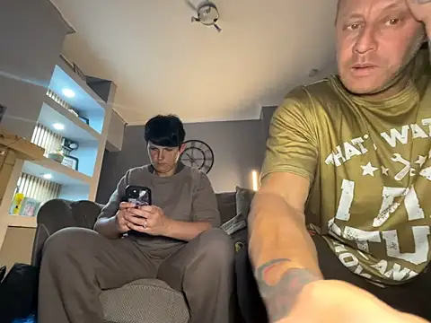 Snapshot of backdoorgalore4you chatting on January 15, 10:24 pm backdoorgalore4you online show from January 15, 10:24 pm