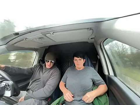 Snapshot of backdoorgalore4you chatting on February 7, 9:13 am backdoorgalore4you online show from February 7, 9:13 am