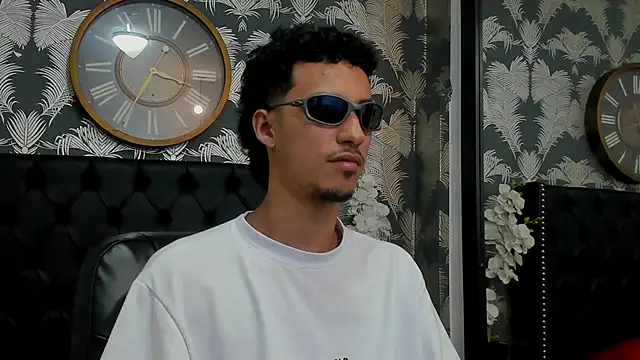 Marcus Jeron online show from September 9, 5:34 pm