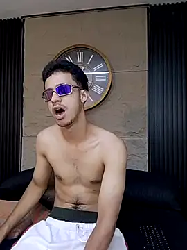 Marcus Jeron online show from July 30, 5:12 pm