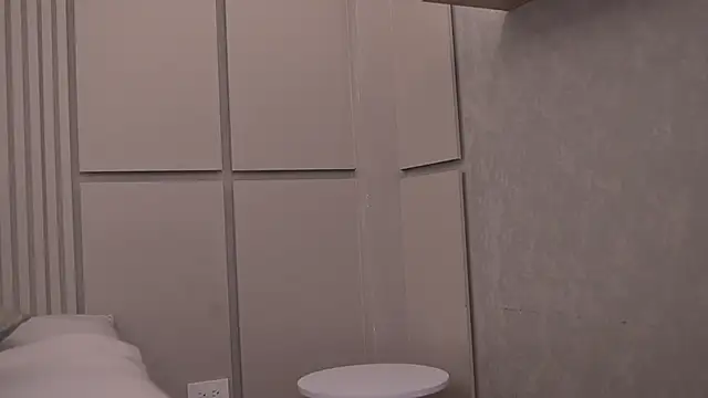 Ariaa Isabell online show from November 10, 6:29 pm