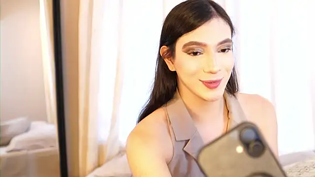 Ariaa Isabell online show from July 27, 6:37 pm