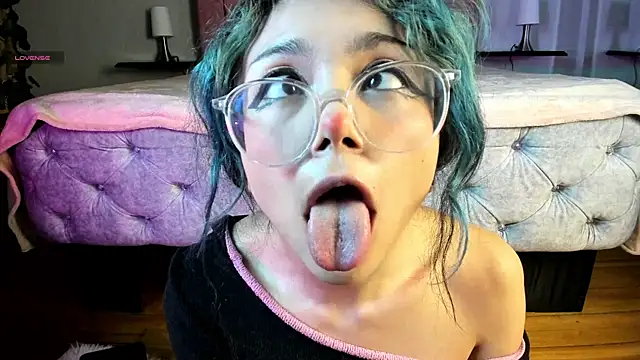 Snapshot of TerumiKitty chatting on October 11, 10:52 pm TerumiKitty online show from October 11, 10:52 pm