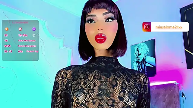 Snapshot of LADY-HOT-SEXY- chatting on November 24, 3:28 am LADY-HOT-SEXY- online show from November 24, 3:28 am