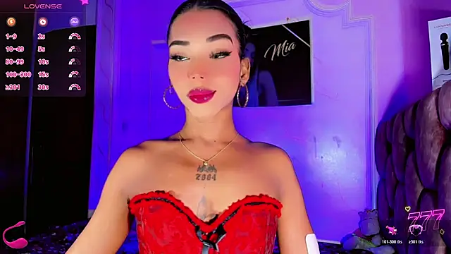 Snapshot of LADY-HOT-SEXY- chatting on July 19, 3:32 am LADY-HOT-SEXY- online show from July 19, 3:32 am