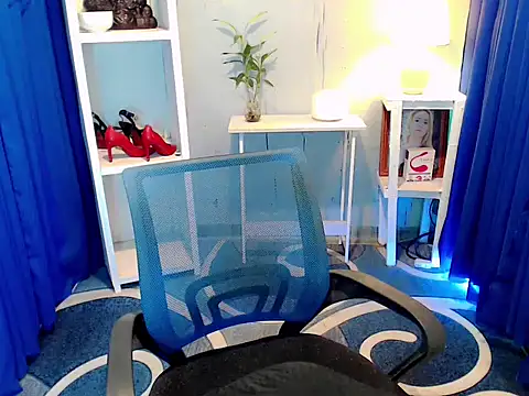 Snapshot of ladydesiree88 chatting on September 30, 12:48 am ladydesiree88 online show from September 30, 12:48 am