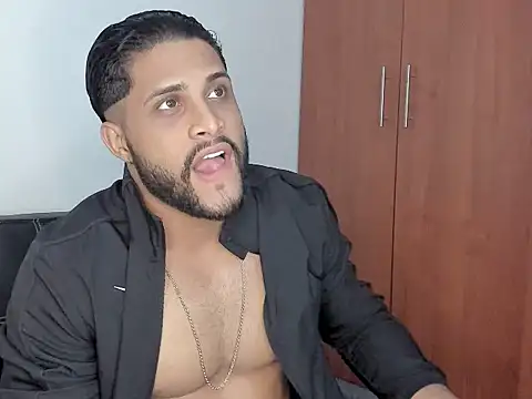 Pier Simons online show from October 3, 6:10 am