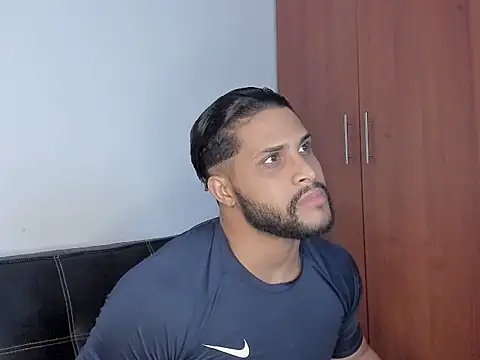 Pier Simons online show from October 8, 5:05 am