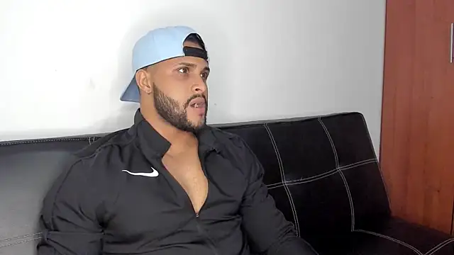 Pier Simons online show from January 17, 6:40 am