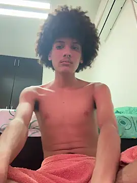 Max Rain online show from October 17, 10:01 pm