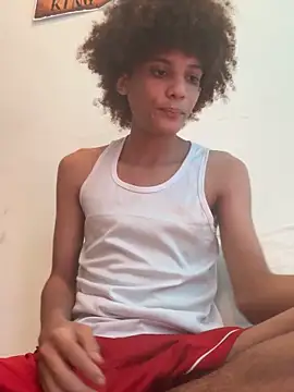 Max Rain online show from June 11, 3:21 pm