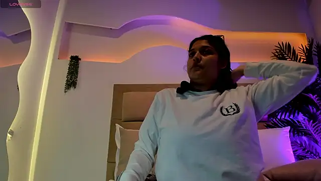 Snapshot of Ammberly__Adam23 chatting on September 21, 1:35 pm Ammberly Adam23 online show from September 21, 1:35 pm