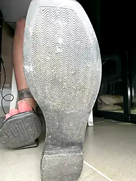 Snapshot of Ammberly__Adam23 chatting on December 22, 1:57 am Ammberly Adam23 online show from December 22, 1:57 am