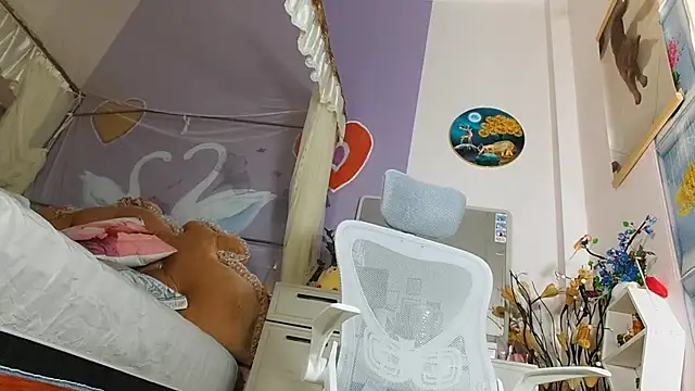 lyly asian online show from July 14, 2:05 am