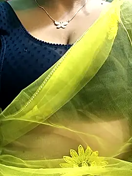 Snapshot of Bhanu-Sharma chatting on October 17, 2:19 pm Bhanu-Sharma online show from October 17, 2:19 pm