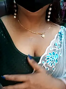 Snapshot of Bhanu-Sharma chatting on November 7, 3:06 am Bhanu-Sharma online show from November 7, 3:06 am