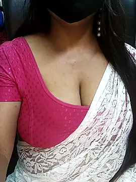 Snapshot of Bhanu-Sharma chatting on November 21, 6:01 am Bhanu-Sharma online show from November 21, 6:01 am