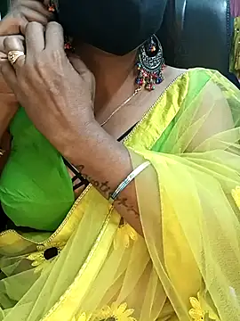 Snapshot of Bhanu-Sharma chatting on November 29, 2:09 pm Bhanu-Sharma online show from November 29, 2:09 pm