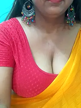 Snapshot of Bhanu-Sharma chatting on June 25, 3:17 am Bhanu-Sharma online show from June 25, 3:17 am