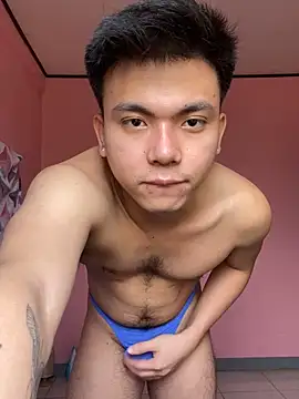 Snapshot of JerichoGutierez chatting on March 9, 1:42 am JerichoGutierez online show from March 9, 1:42 am