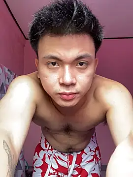 Snapshot of JerichoGutierez chatting on July 10, 2:49 am JerichoGutierez online show from July 10, 2:49 am