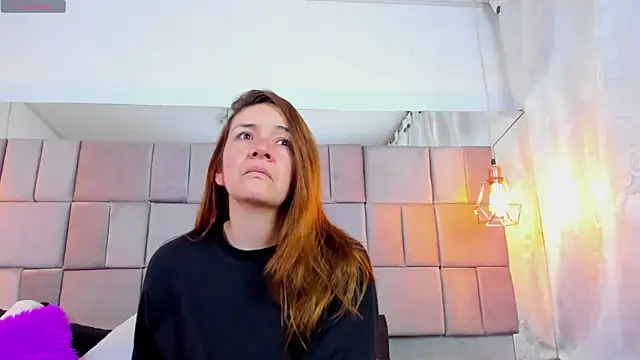 antoneella jones online show from November 29, 12:52 pm