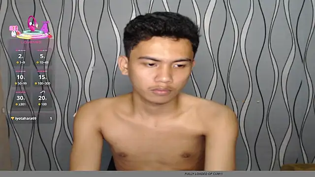 Demure Asian143 online show from November 29, 7:28 pm