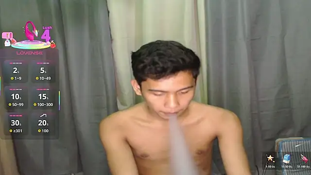 Demure Asian143 online show from December 15, 12:42 pm