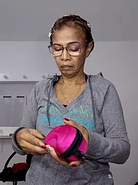 Merybeks online show from October 2, 10:33 am