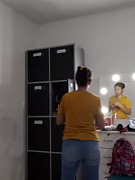 Merybeks online show from October 17, 10:40 am