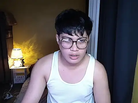 Lowel Smith online show from September 26, 1:15 pm