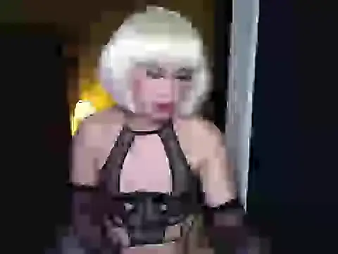 Lowel Smith online show from October 6, 2:03 pm