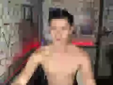 Snapshot of darryl_hugecok chatting on October 24, 1:29 pm darryl hugecok online show from October 24, 1:29 pm