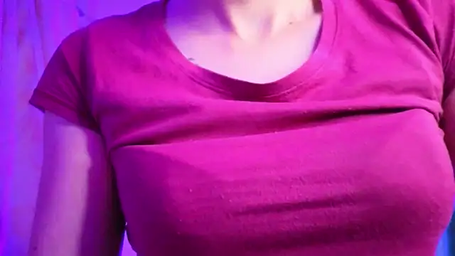 Miranda sexlove  online show from March 28, 7:02 pm