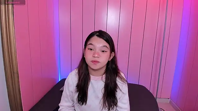 Laurent Scott  online show from October 7, 11:29 am