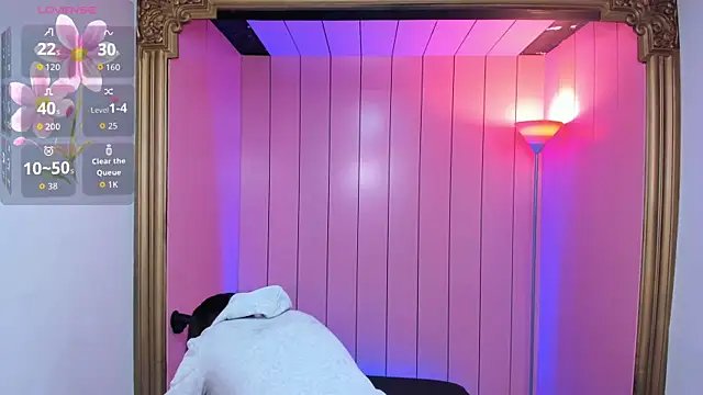 Laurent Scott  online show from October 16, 12:06 pm