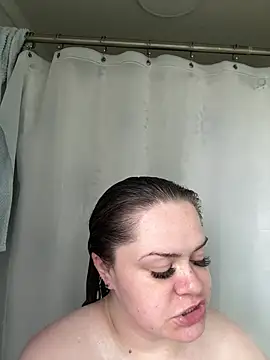 mommyxxmilkerxx online show from April 20, 7:04 pm