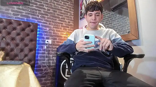 Matteo12  online show from September 27, 3:55 am