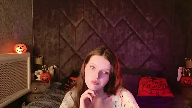 Snapshot of Gaby_Essen chatting on October 19, 8:42 pm Gaby Essen online show from October 19, 8:42 pm