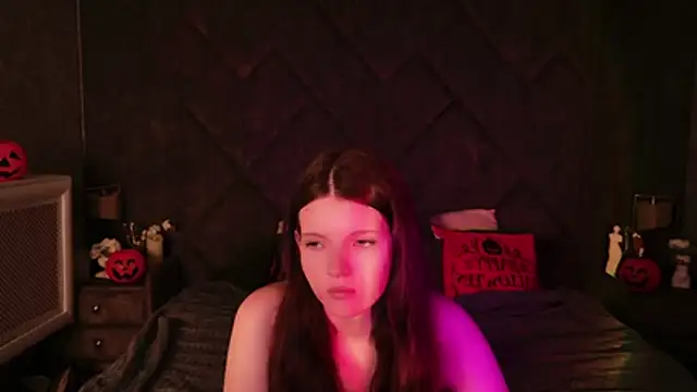 Snapshot of Gaby_Essen chatting on October 28, 8:44 pm Gaby Essen online show from October 28, 8:44 pm